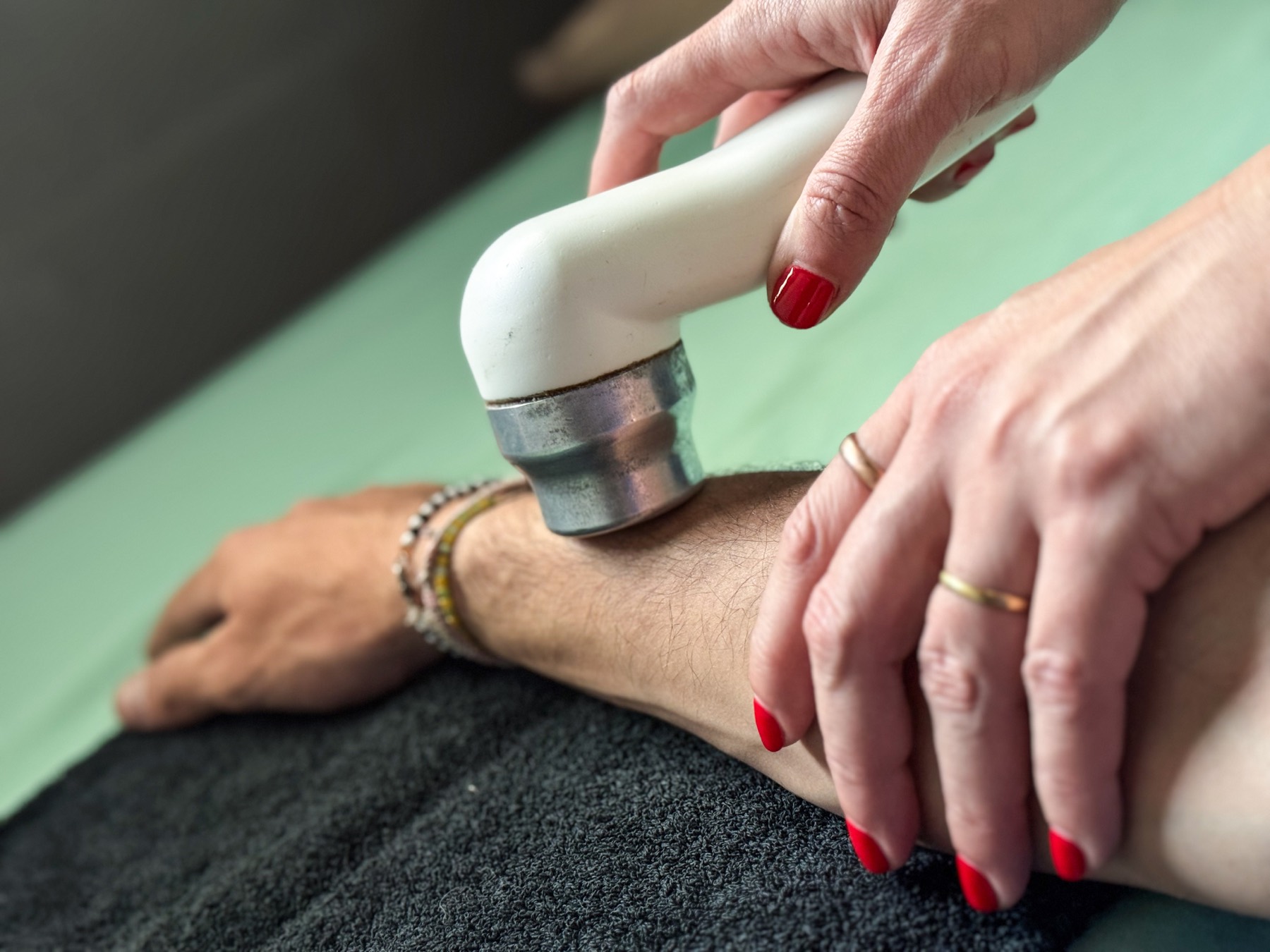 Tratamiento de ultrasonido en consultorio